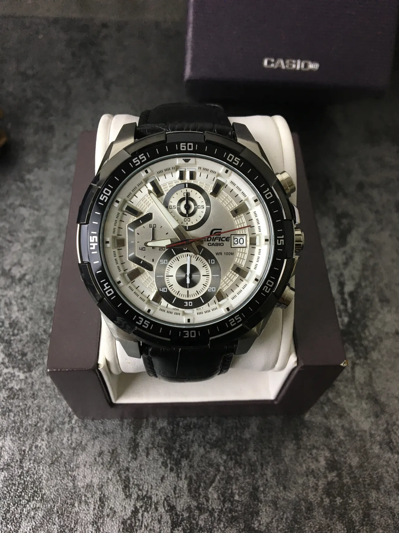 Casio Edifice Chronograph Black Leather Strap Sports Watch 2
