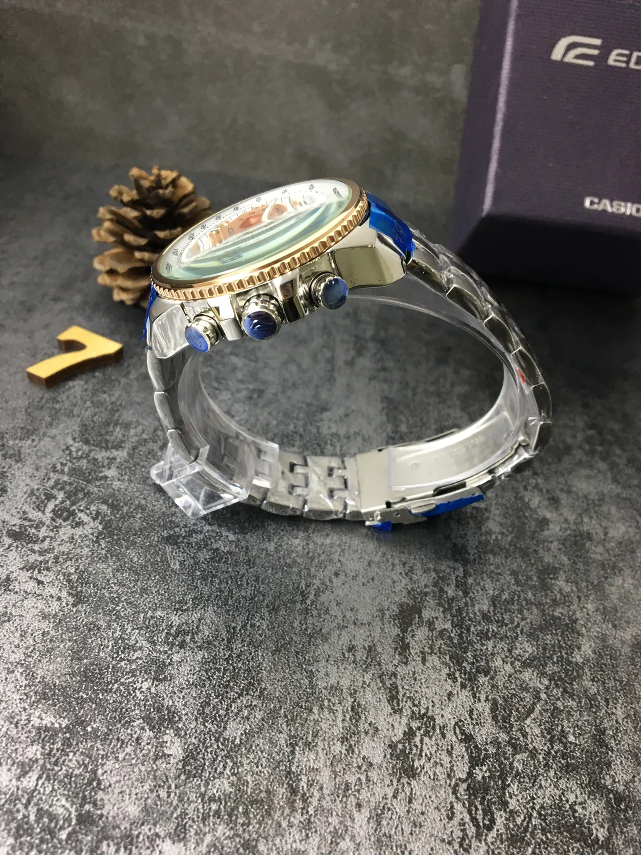 Casio Edifice Silver Gold Chronograph Tachymeter Bezel Watch 3