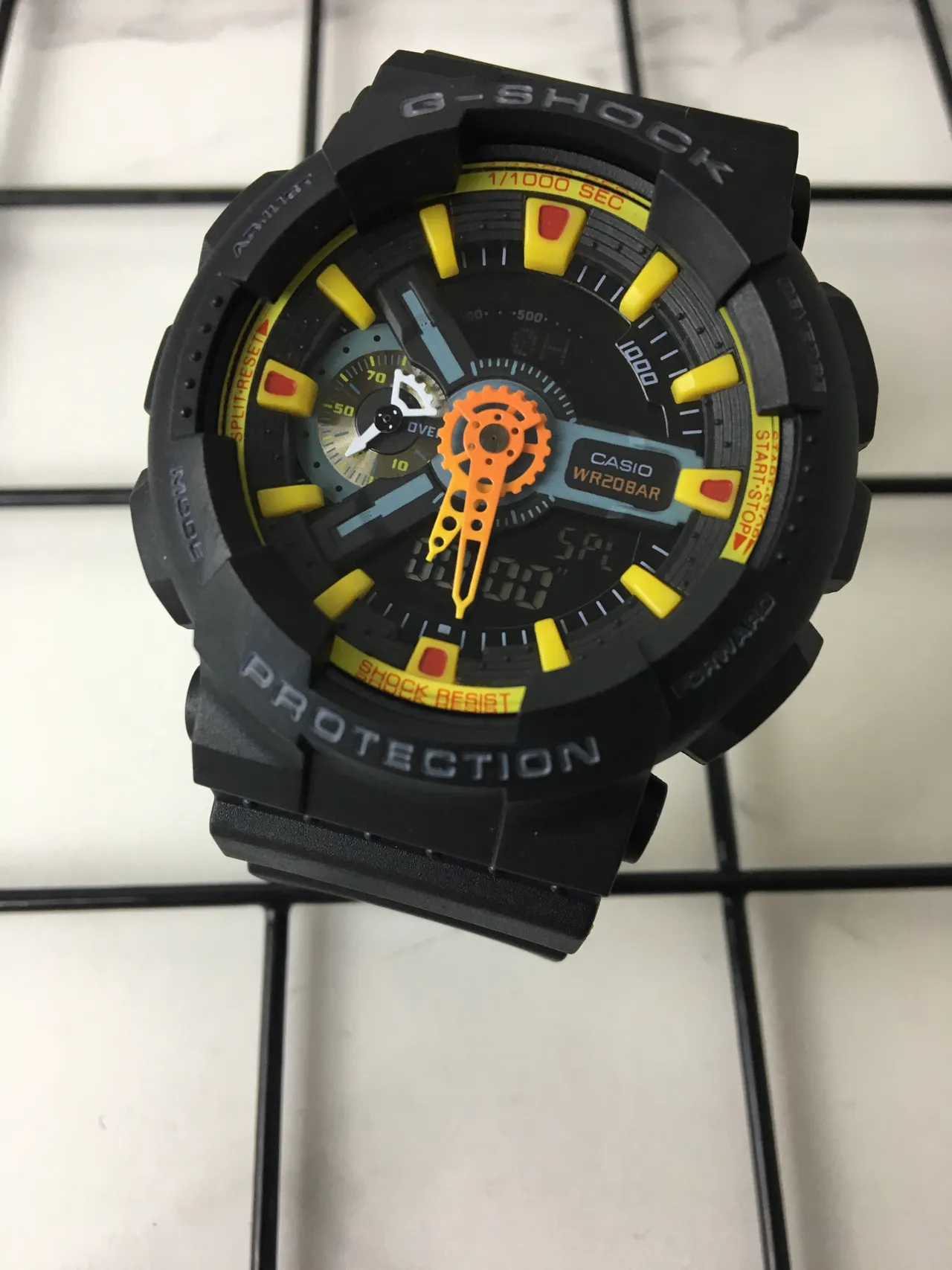 Casio G-Shock GA-100 Noir Jaune Orange Montre de Sport 2