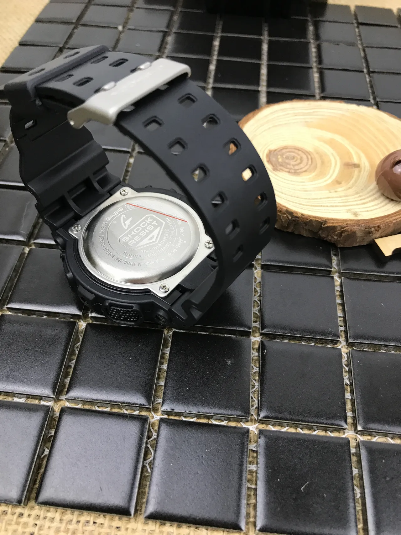 Casio G-Shock GA-100 Montre Sport en Résine Noire Mate 10