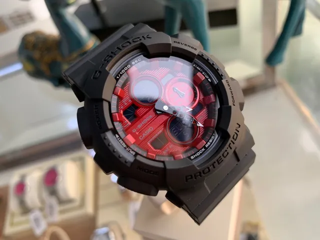 Casio G-Shock GA-100 Relógio esportivo vermelho e preto 2