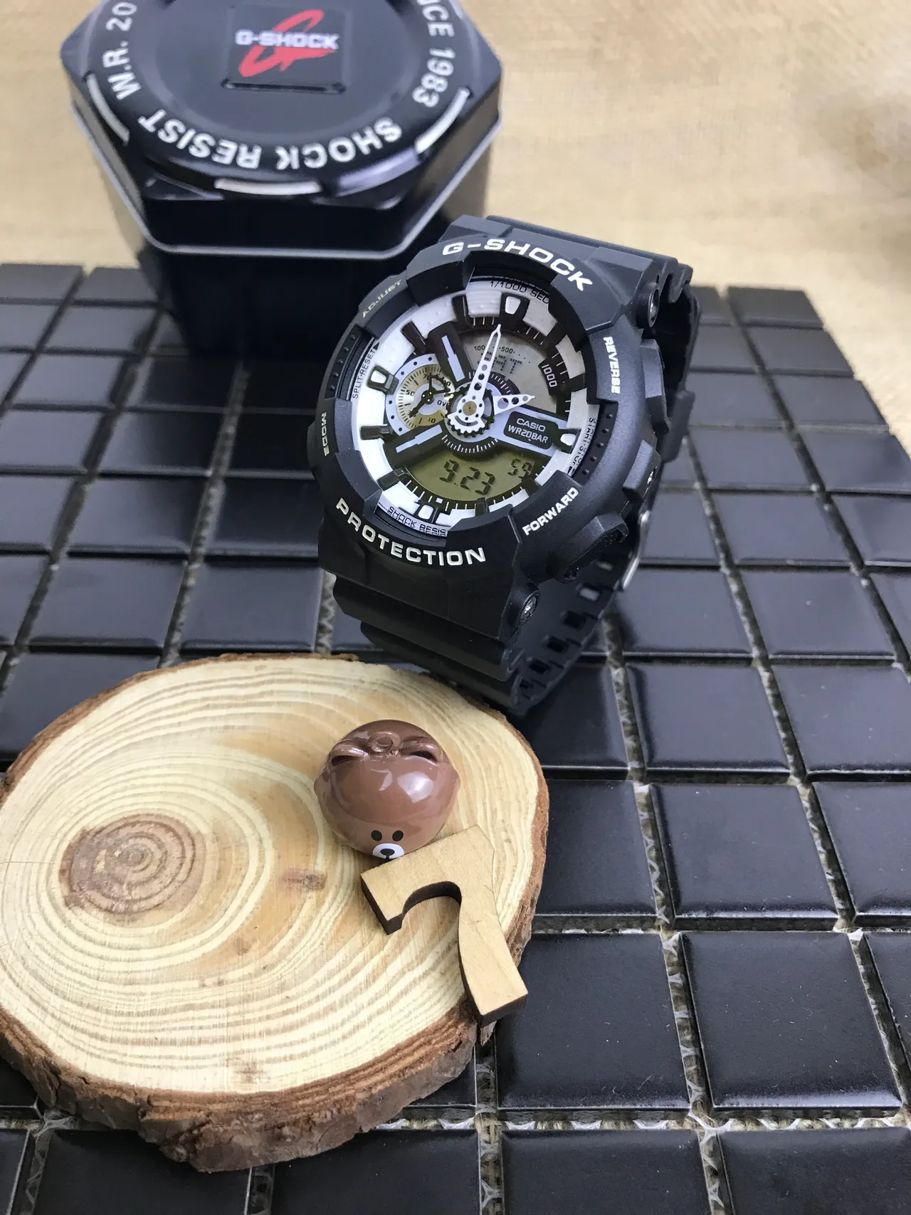 Casio G-Shock GA-110 Black and White Sports Watch 9