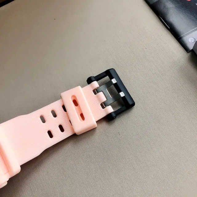 Casio G-Shock GA-2100 Rose Pastel Montre Sportive Analogique-Digitale 2