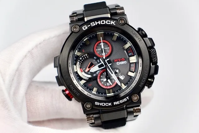 Casio G-Shock MT-G Preto e Vermelho Relógio Esportivo Robusto 3
