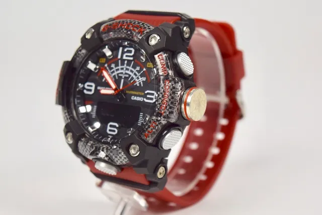 Casio G-Shock Mudmaster fibre de carbone et montre sportive rouge 7