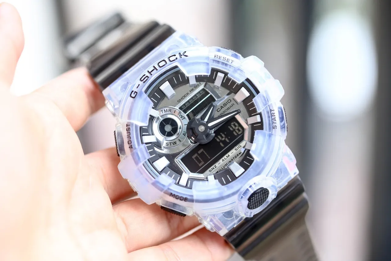 Casio G-Shock Relógio Esportivo em Resina Transparente Preta 3