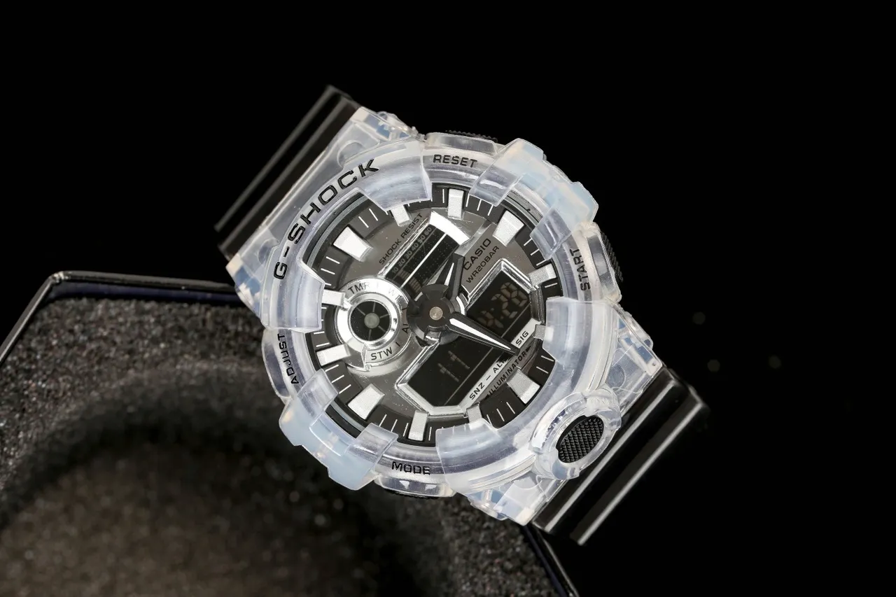 Casio G-Shock Relógio Esportivo em Resina Transparente Preta 5