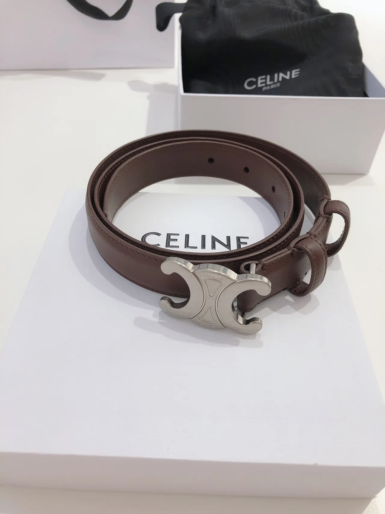 Celine Triomphe বাদামী রূপালী Interlocking ডাবল-সি বাকেল চকচকে চামড়ার বেল্ট 6