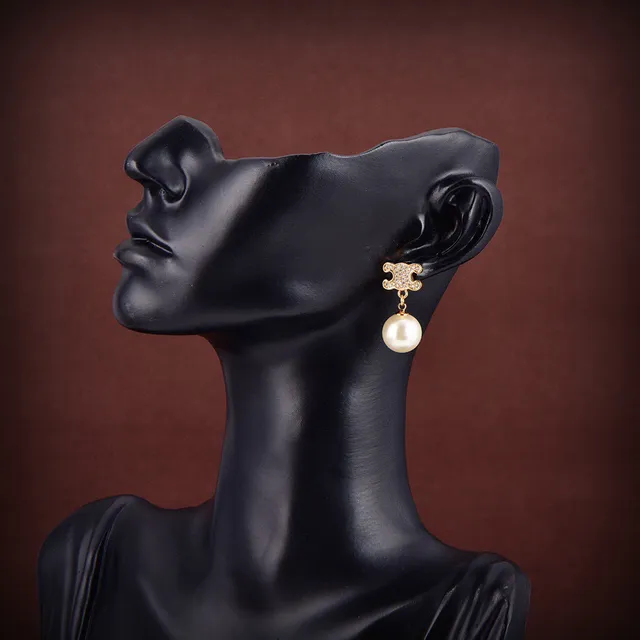 Celine Triomphe Motif Pave Boucles d'oreilles perles goutte ton doré 2