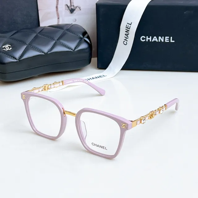 Chanel Black White Rectangular Acetate Frame Chain-Link Temple Detailing Optical Glasses 6