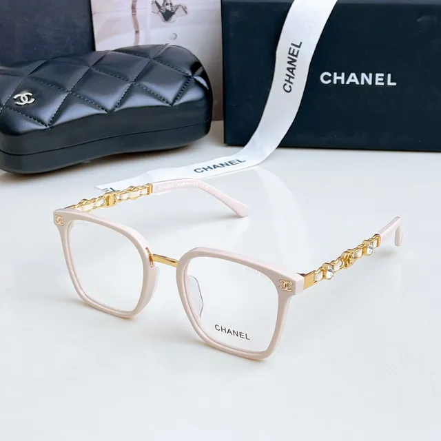 Chanel Black White Rectangular Acetate Frame Chain-Link Temple Detailing Optical Glasses 8