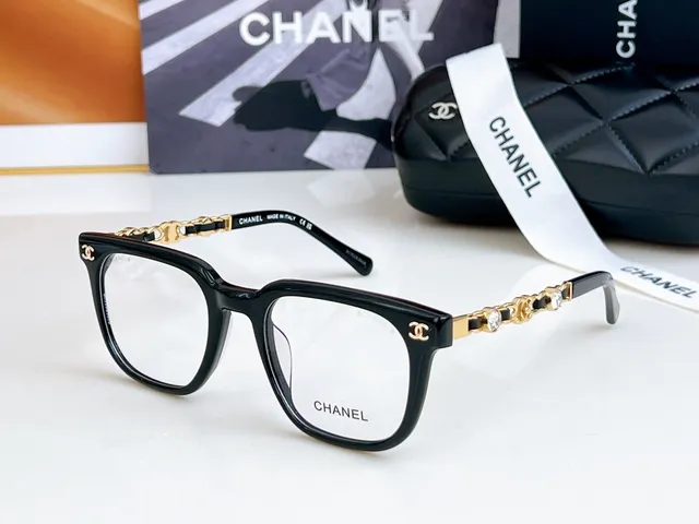 Chanel Brown Gold Tortoiseshell Acetate Chain-Link Temples Optical Glasses 7