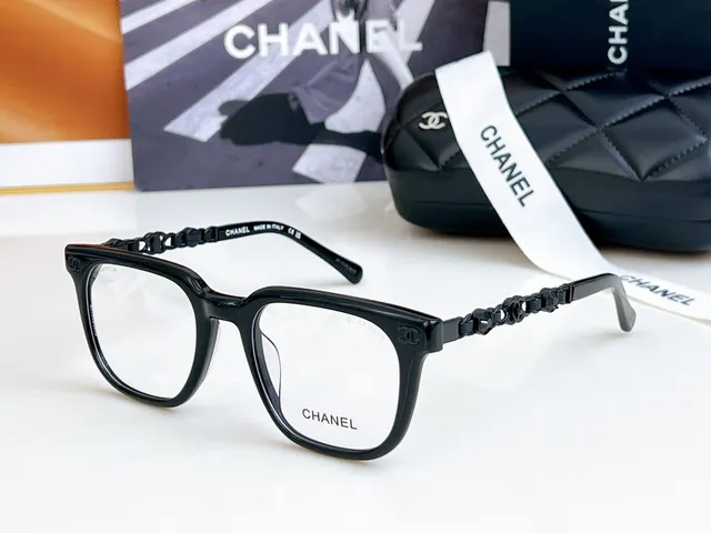 Chanel Brown Gold Tortoiseshell Acetate Chain-Link Temples Optical Glasses 9