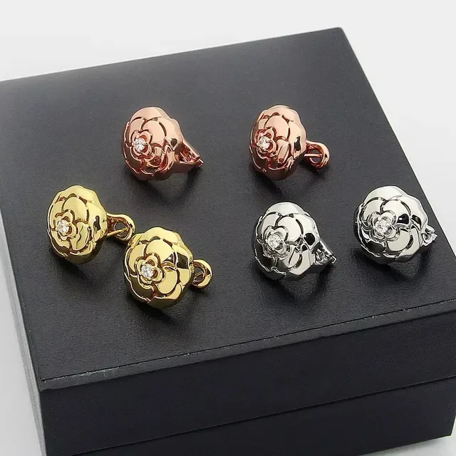 Chanel Camellia Brincos de Motivo Floral de Metal Aberto Dourado 7