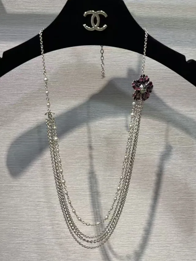 Chanel Camellia Pearl and Chain Necklace 2