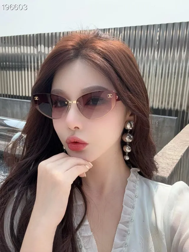 Chanel Cat-Eye Gradient Lens Sunglasses 3