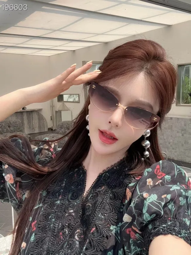 Chanel Cat-Eye Gradient Lens Sunglasses 7
