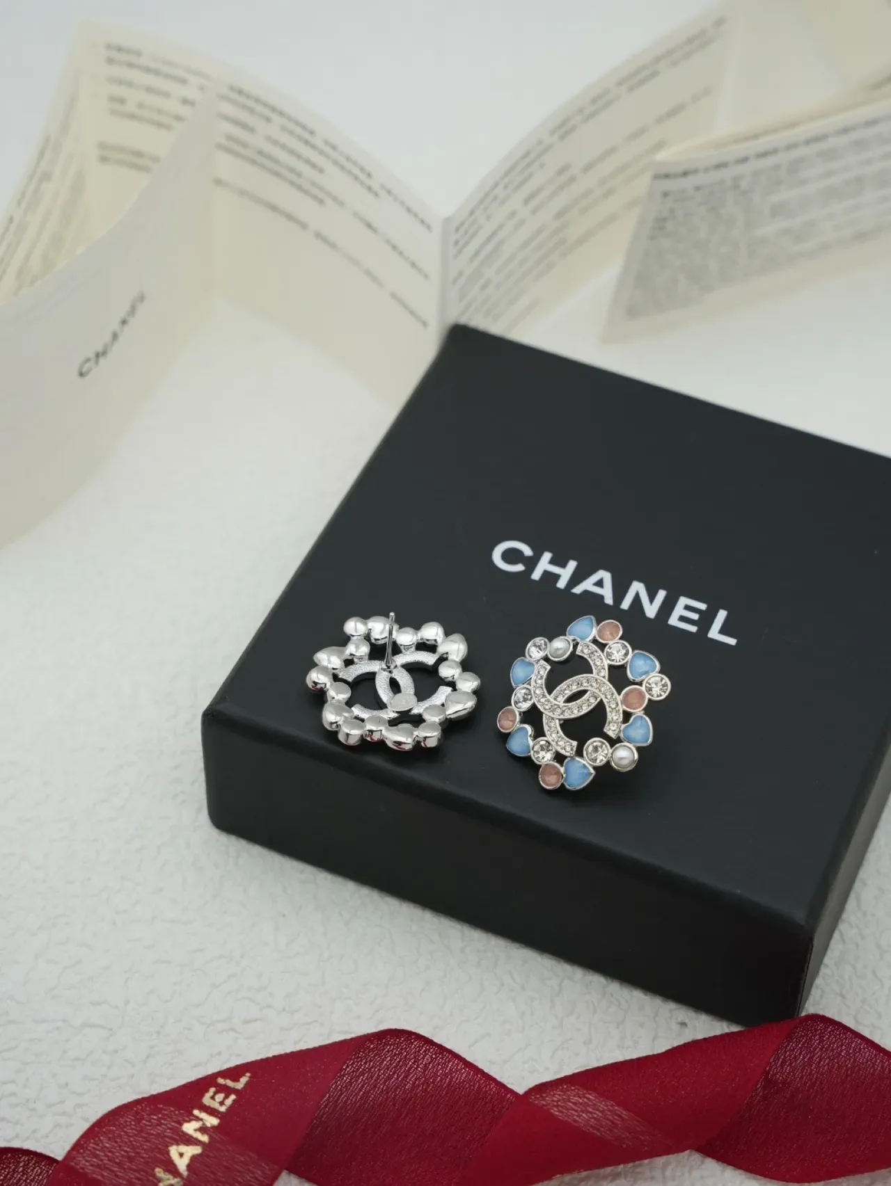 Chanel CC Heart Enamel Pearl Crystal Stud Earrings 2