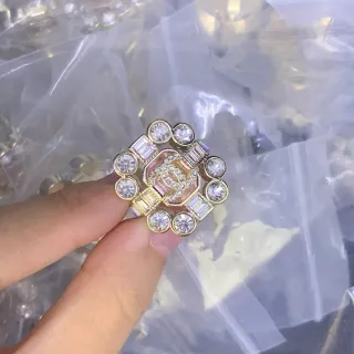 Chanel CC Logo ब्रोच सोना पारदर्शी धातु क्रिस्टल-एंक्रस्टेड ब्रोच