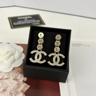 Chanel CC Logo 垂坠银色透明水晶镶嵌字母吊坠耳环