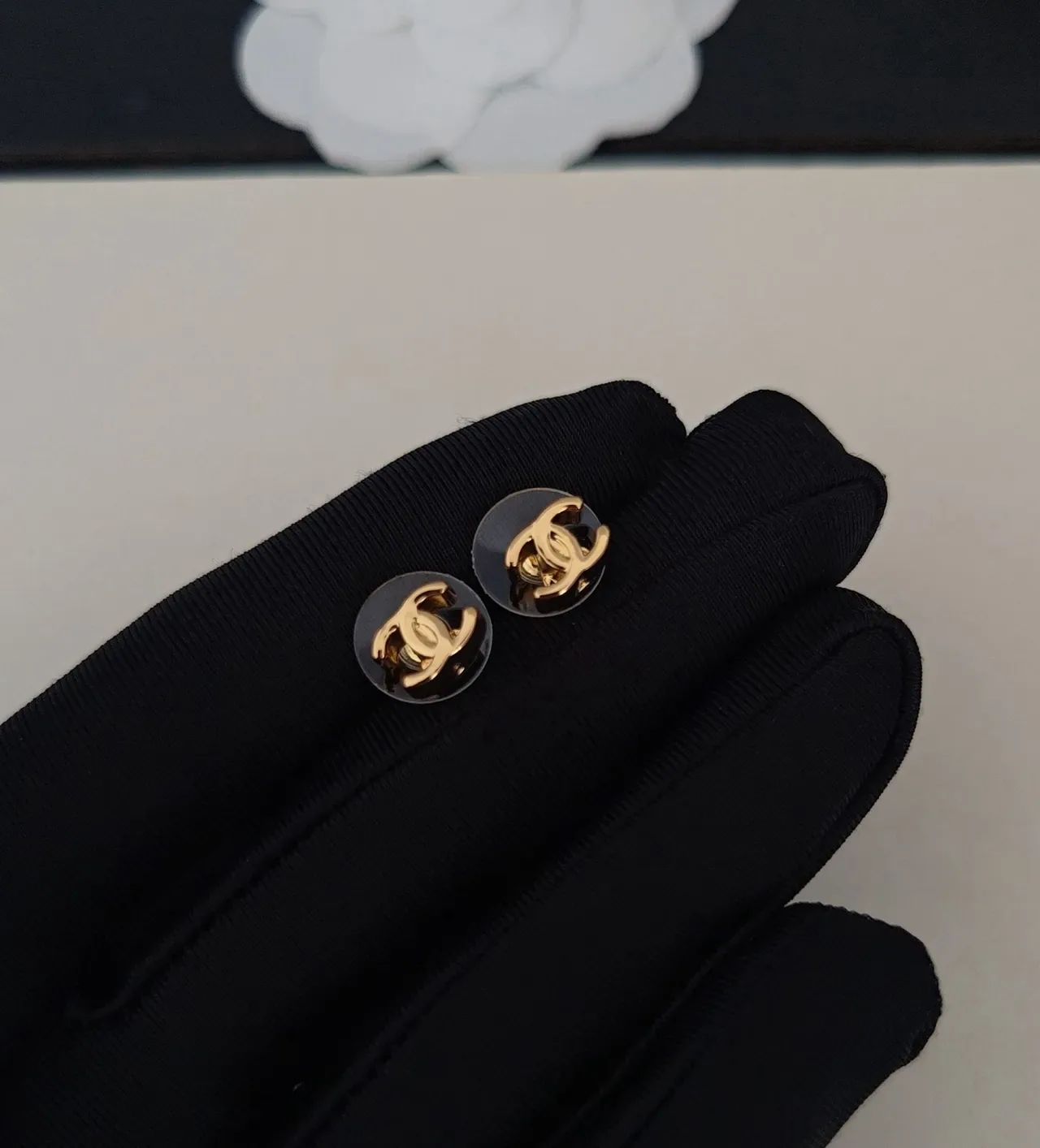 Chanel CC Logo Gold-Tone Rectangular Stud Earrings 2