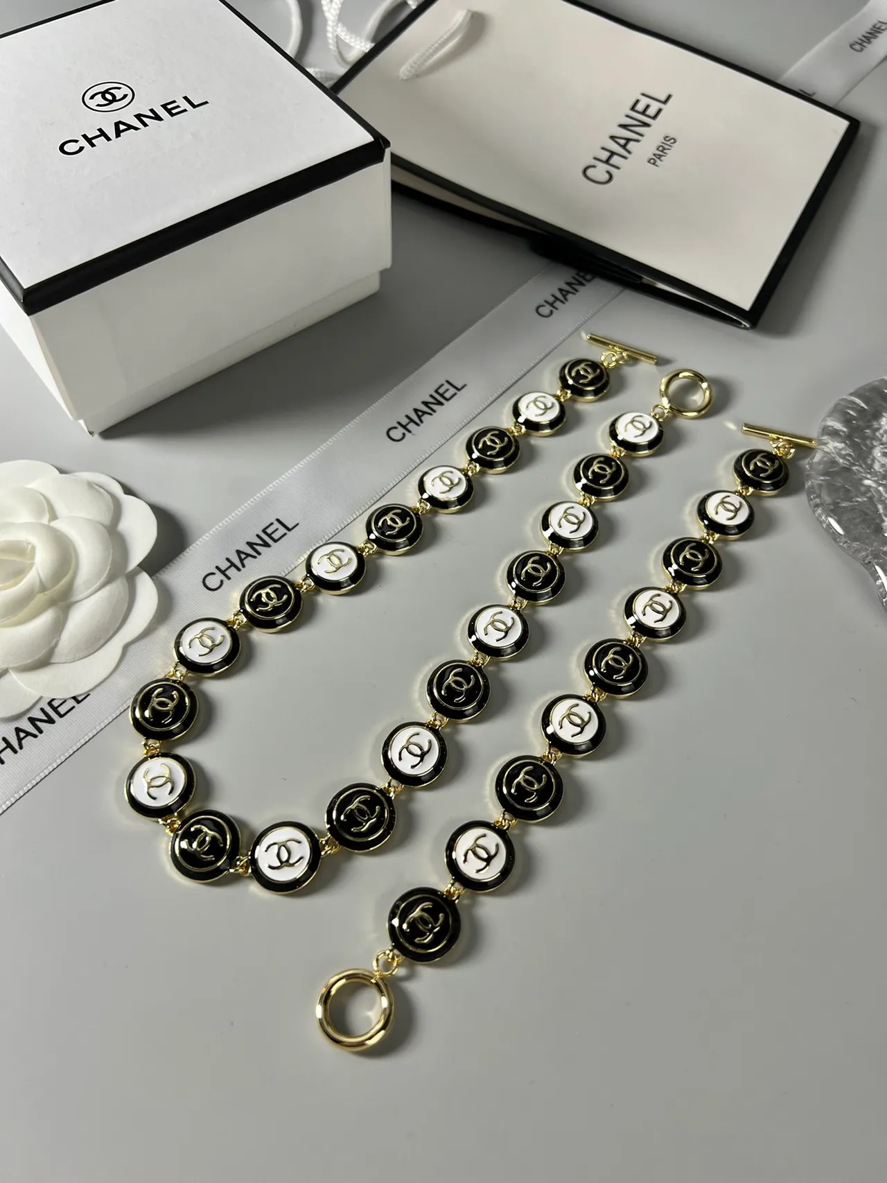 Chanel CC Logo Link Bracelet Black White Enamel Disc Links Interlocking Bracelet 3