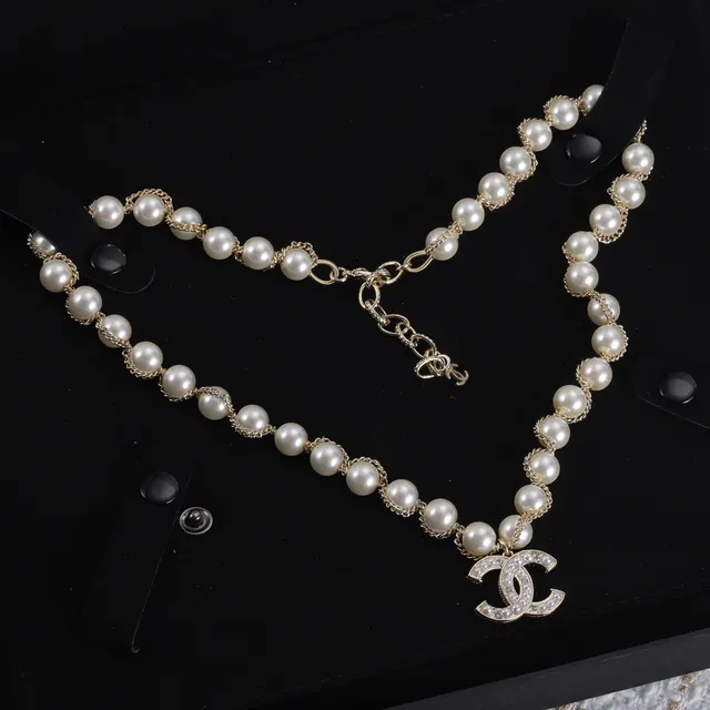 Chanel CC Logo Pearl Set White Gold Strand Crystal-Embellished Necklace 7