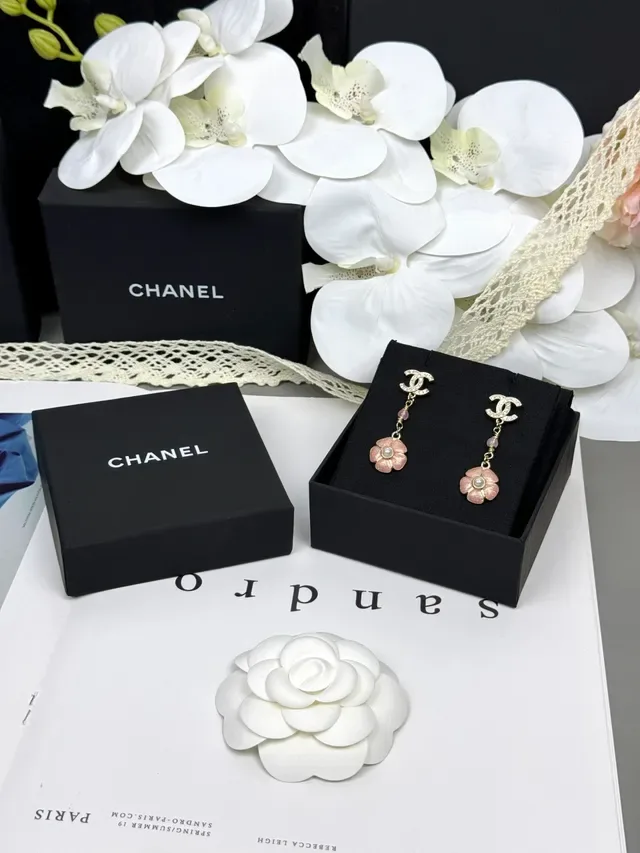 Chanel CC Logo 粉色搪瓷花朵珍珠耳坠 7