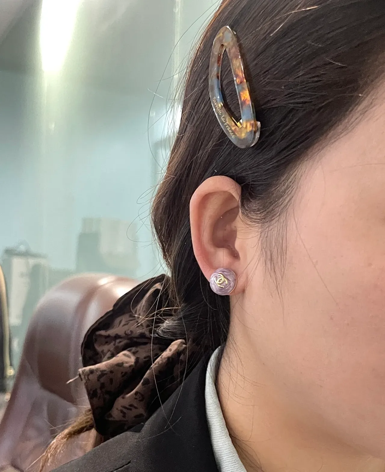 Chanel CC Boucles d'oreilles Stud Violet Doré Ronde Émaillé 7