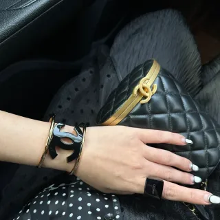 Chanel Classic Flap কালো সোনালী কোয়িল্টেড ডায়মন্ড স্টিচিং CC Turn-Lock ক্লাস্প হ্যান্ডব্যাগ