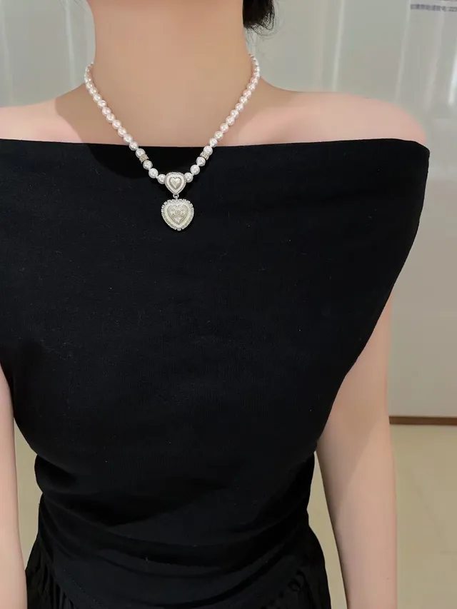 Chanel Coeur Beige Silver Pearl Strand Double Heart Pendant Necklace 2