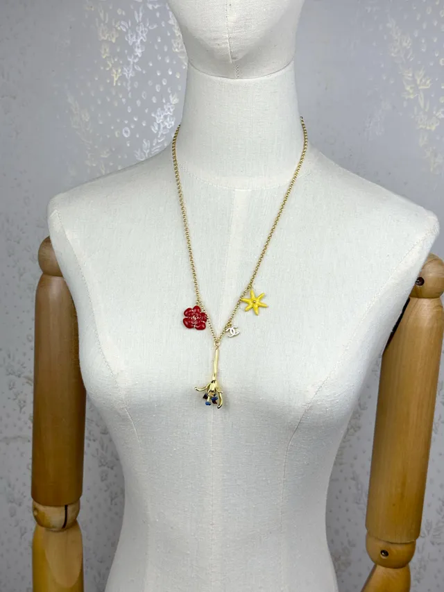 Chanel Floral Charm Gold-Tone Enamel Necklace 3