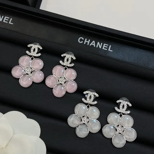 Chanel Floral Cluster Cabochon Earrings 6