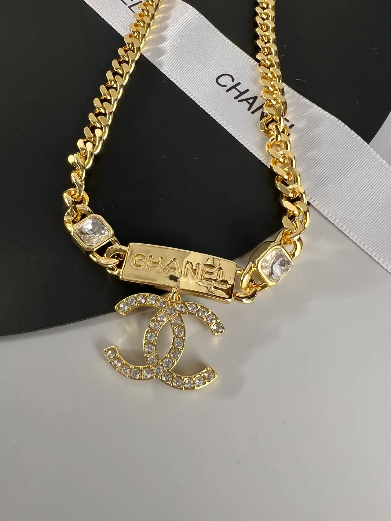 Chanel Gold Curb Chain Crystal CC Pendant Choker Necklace 4
