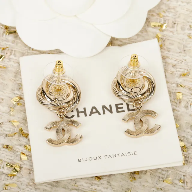 Chanel Gold Silver Twisted Spiral Top Pavé Crystal CC Logo Earrings 3