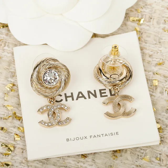 Chanel Gold Silver Twisted Spiral Top Pavé Crystal CC Logo Earrings 4