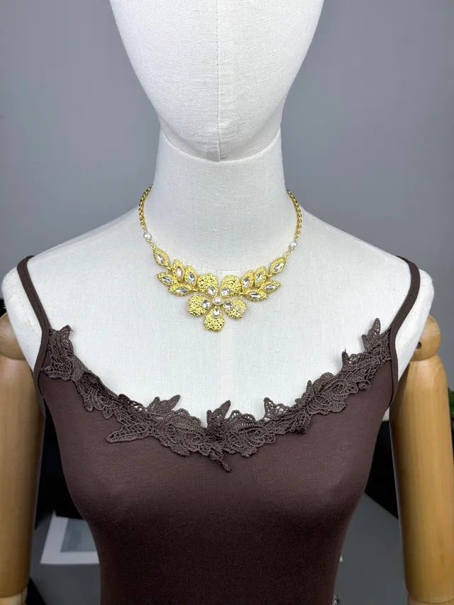 Chanel Gold White Floral Bib Textured Necklace 2