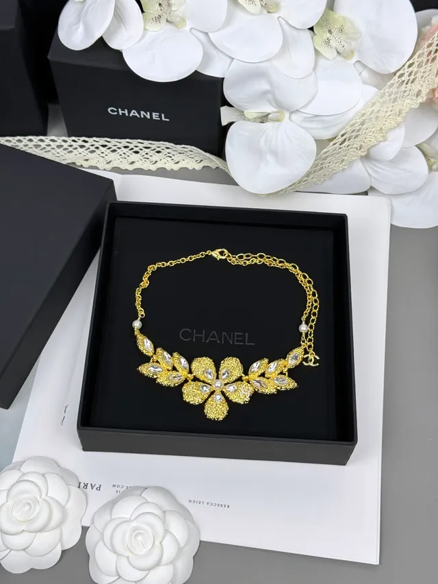 Chanel Gold White Floral Bib Textured Necklace 5