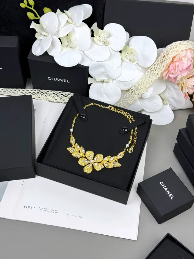 Chanel Gold White Floral Bib Textured Necklace 8