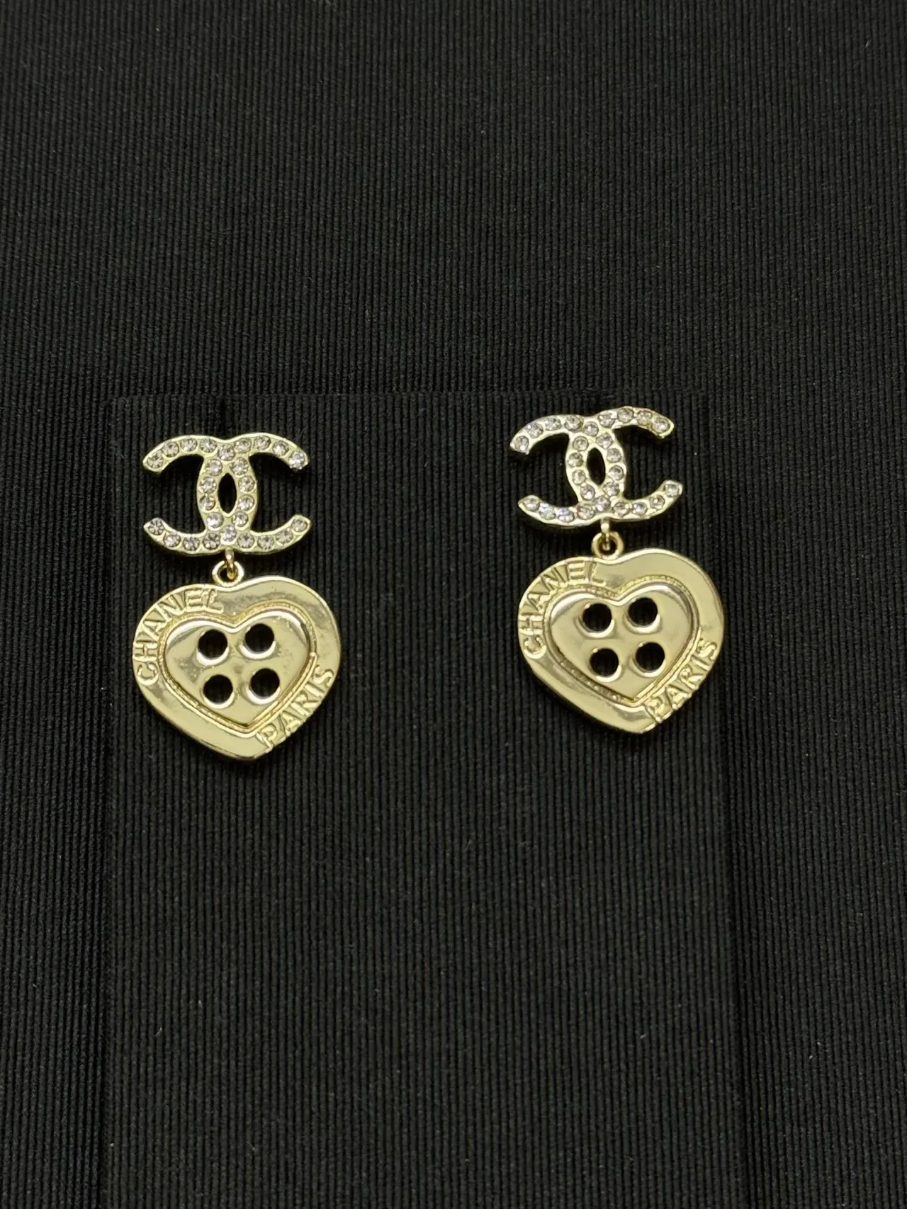 Chanel Heart Button Crystal CC Earrings 2