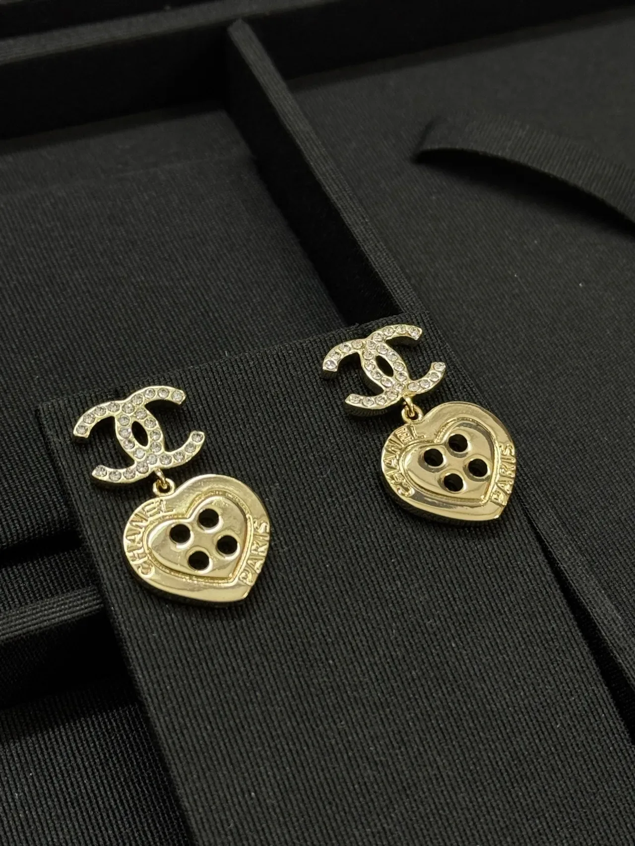 Chanel Heart Button Crystal CC Earrings 3