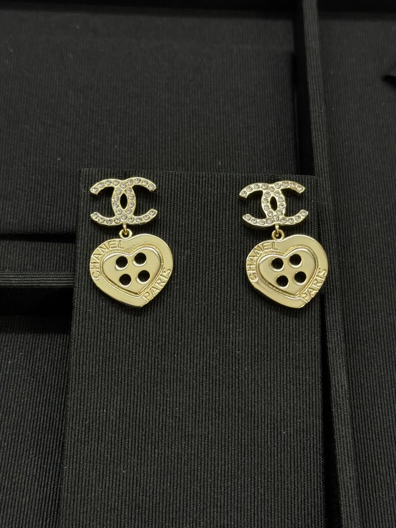 Chanel Heart Button Crystal CC Earrings 6