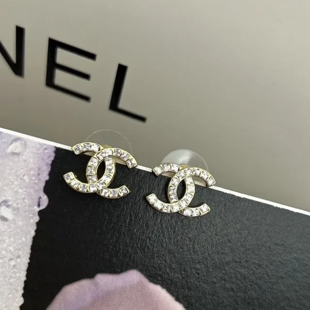 Chanel Interlocking CC Pavé Crystal Stud Earrings 4