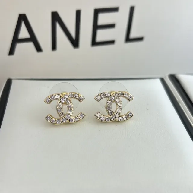 Chanel Interlocking CC Pavé Crystal Stud Earrings 5