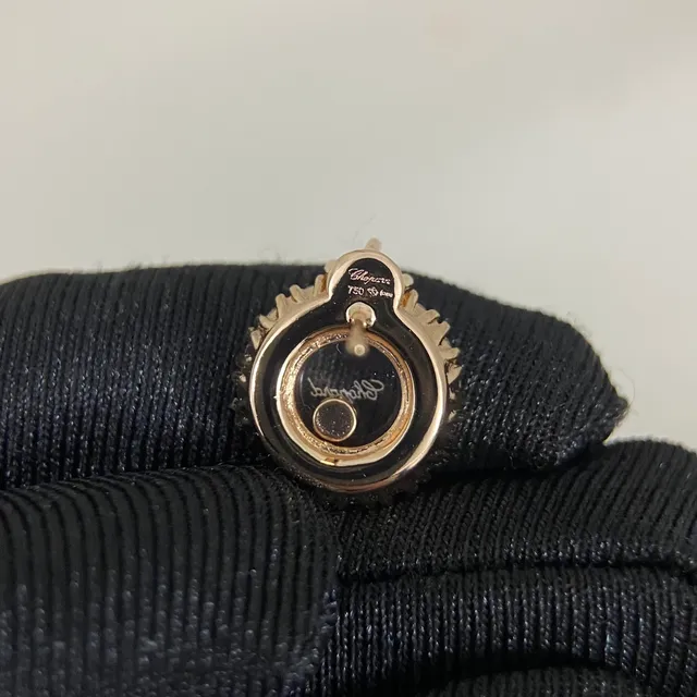 Chopard Happy Curves রুবি এবং ডায়মন্ড হ্যালো স্টাড ইয়াররিংস 4