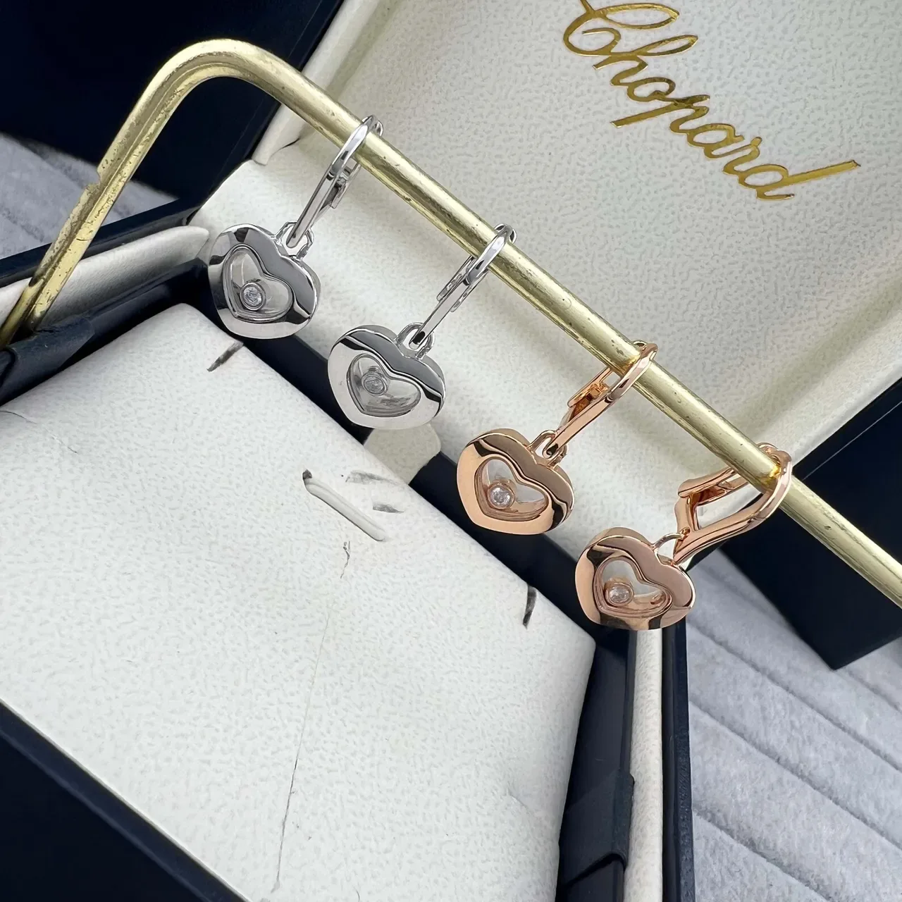 Chopard Happy Hearts हृदयाकार Mobile डायमंड कर्ण 6