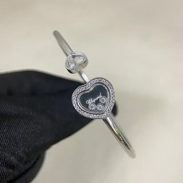 Chopard Happy Hearts Heart-Shaped Pavé Diamond Bracelet 5