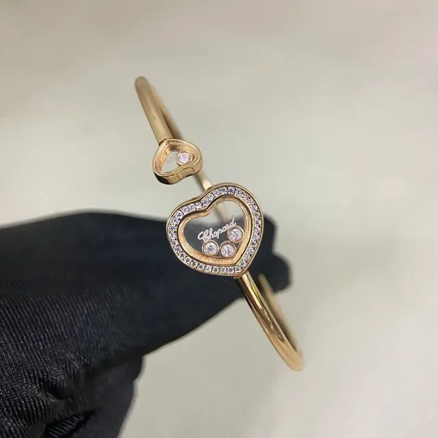 Chopard Happy Hearts Heart-Shaped Pavé Diamond Bracelet 6