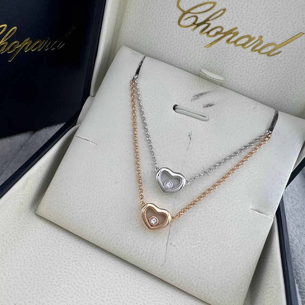 Chopard Happy Hearts Colliers avec pendentif en forme de cœur en or rose et or blanc 7
