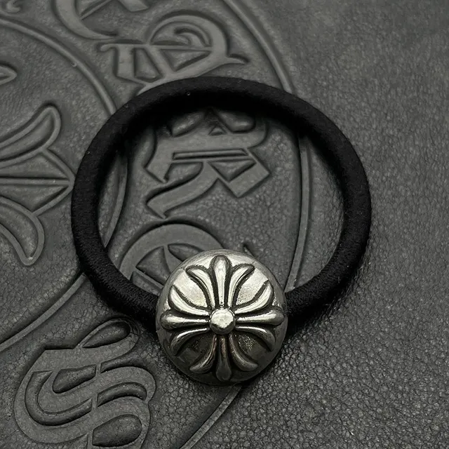 Chrome Hearts Bandas de Cabello Encantadas Negro Plata Bandas Elásticas Dije de Metal Joyería 5